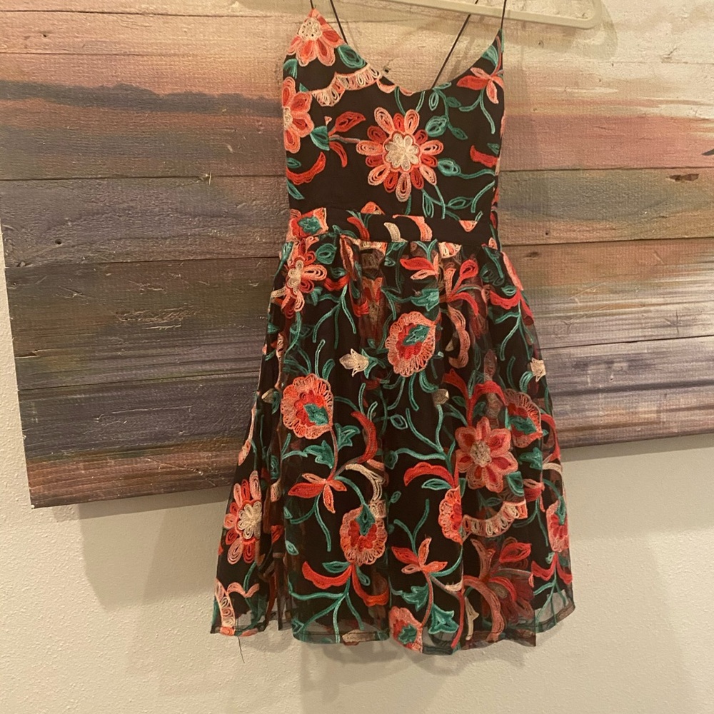 Forever 21 Floral Embodied dress